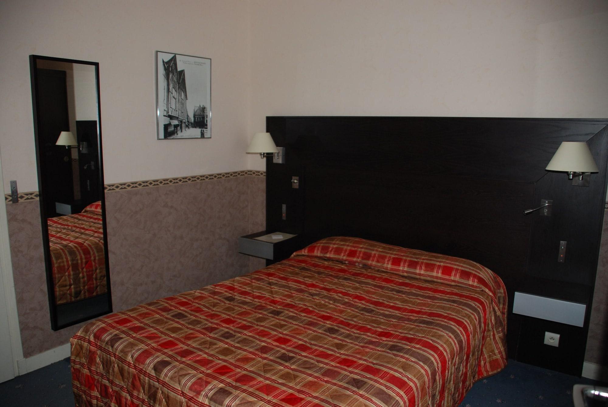 The Originals City, Hôtel Le Bellevue, Montrichard (Inter-Hotel) Exterior foto