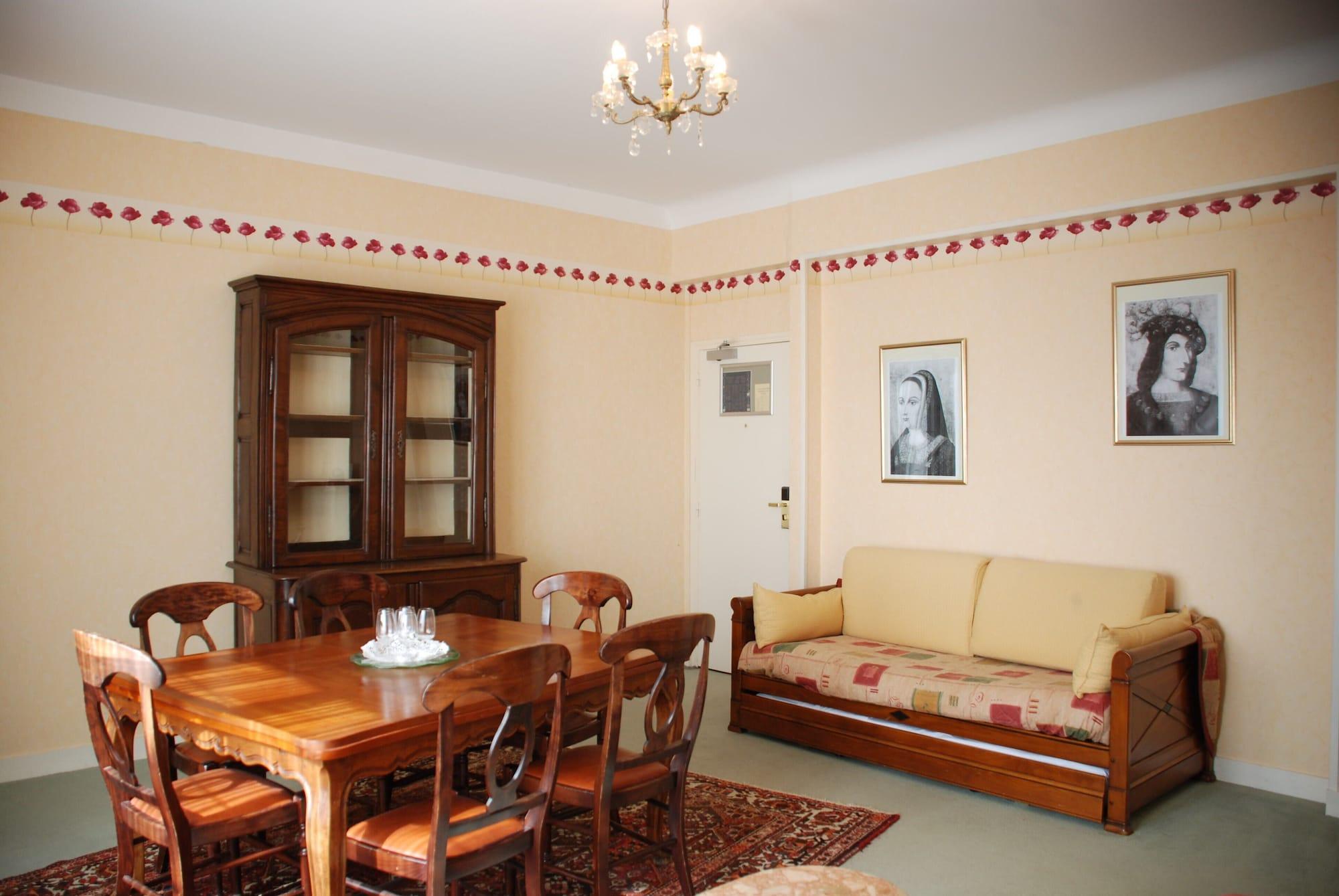 The Originals City, Hôtel Le Bellevue, Montrichard (Inter-Hotel) Exterior foto