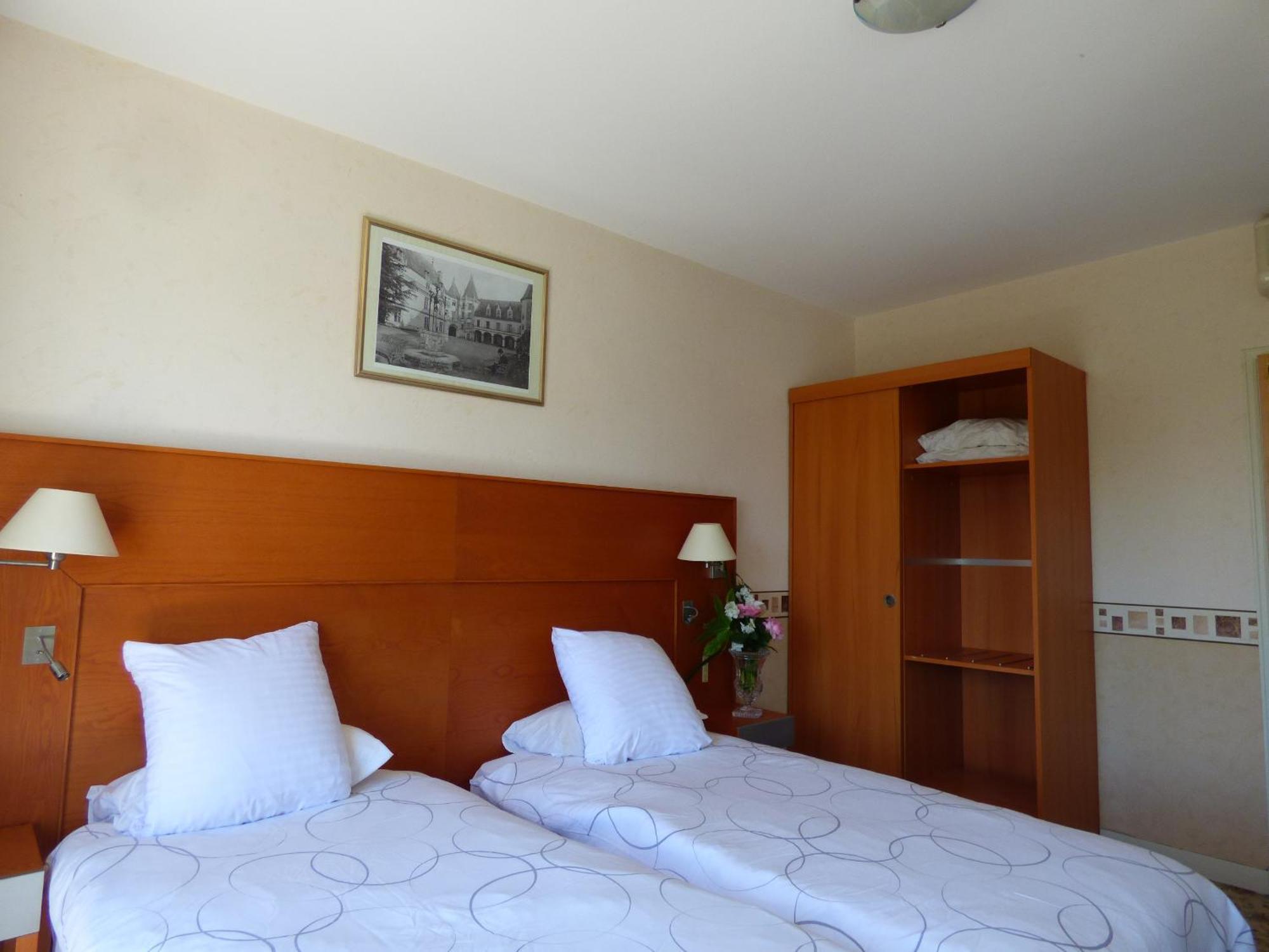 The Originals City, Hôtel Le Bellevue, Montrichard (Inter-Hotel) Exterior foto