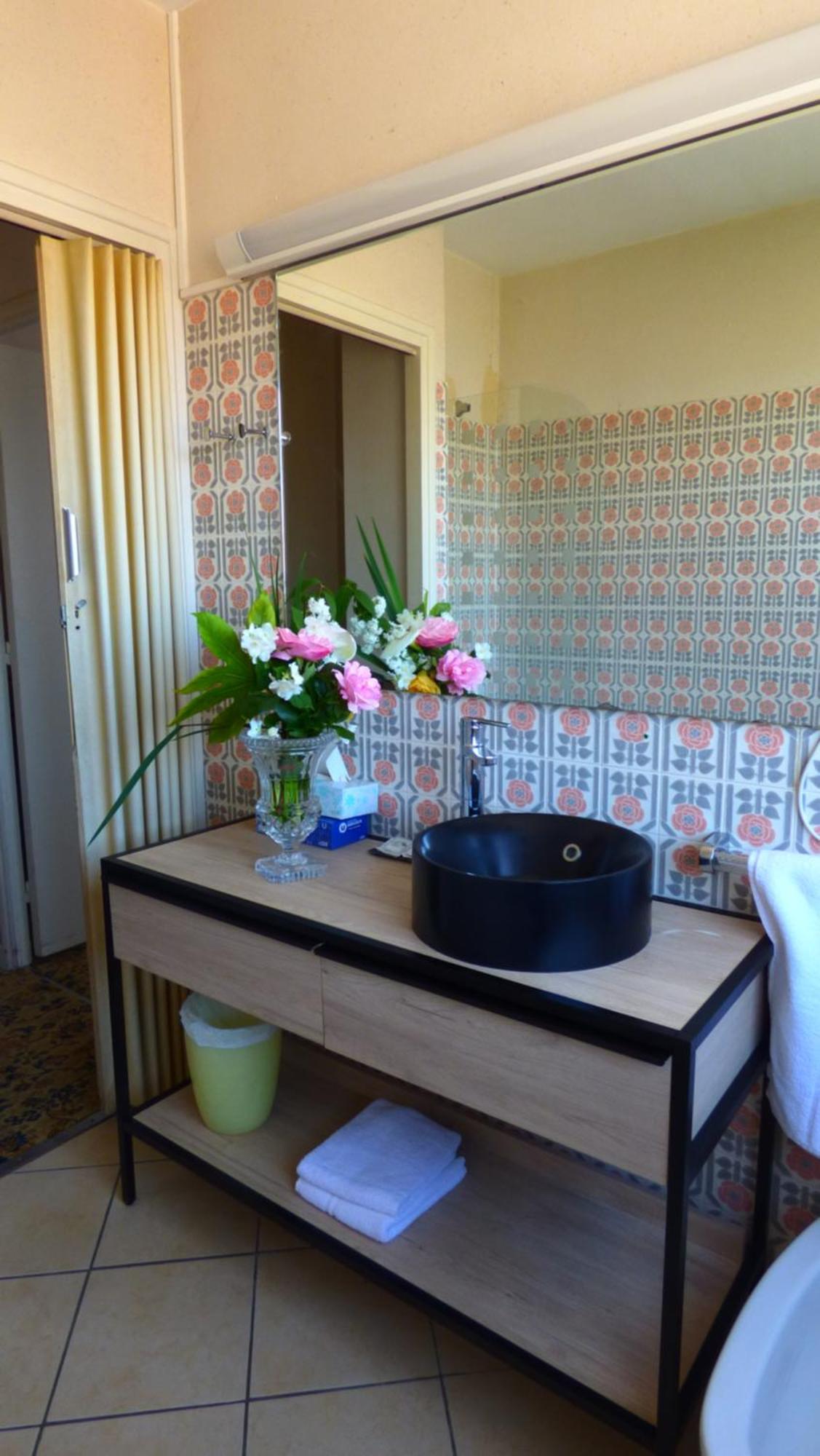 The Originals City, Hôtel Le Bellevue, Montrichard (Inter-Hotel) Exterior foto